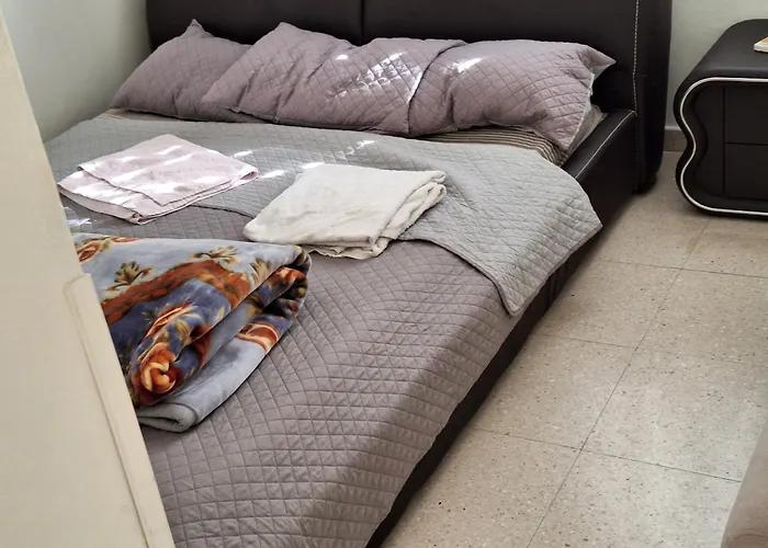 2 Bedroom Apartment In Makenzi